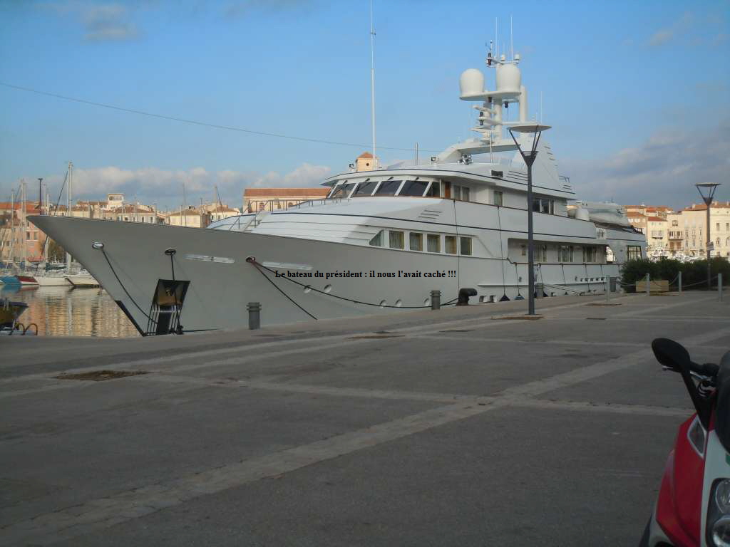 Le bateau du prsident : il nous l'avait cach !!!