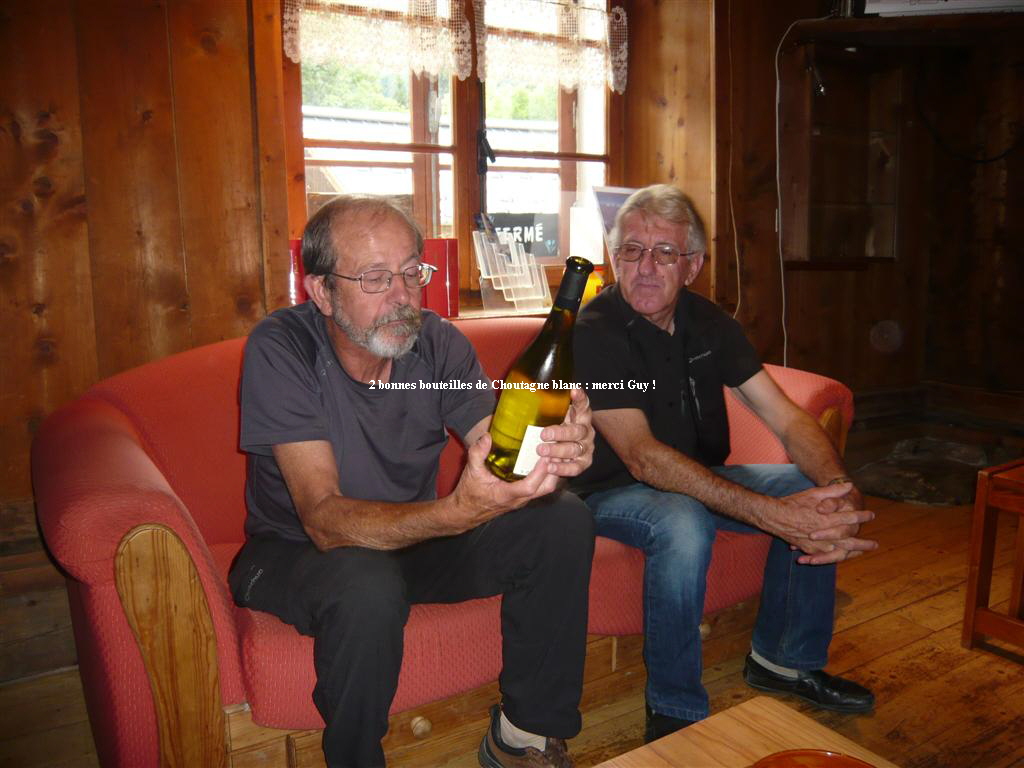 2 bonnes bouteilles de Choutagne blanc : merci Guy !