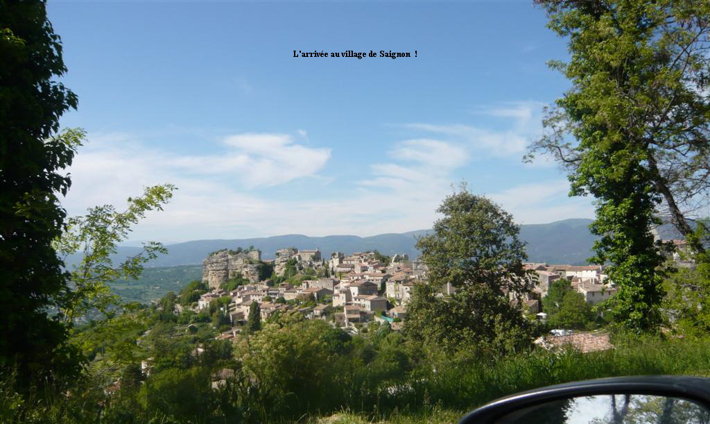 L'arrive au village de Saignon  !
