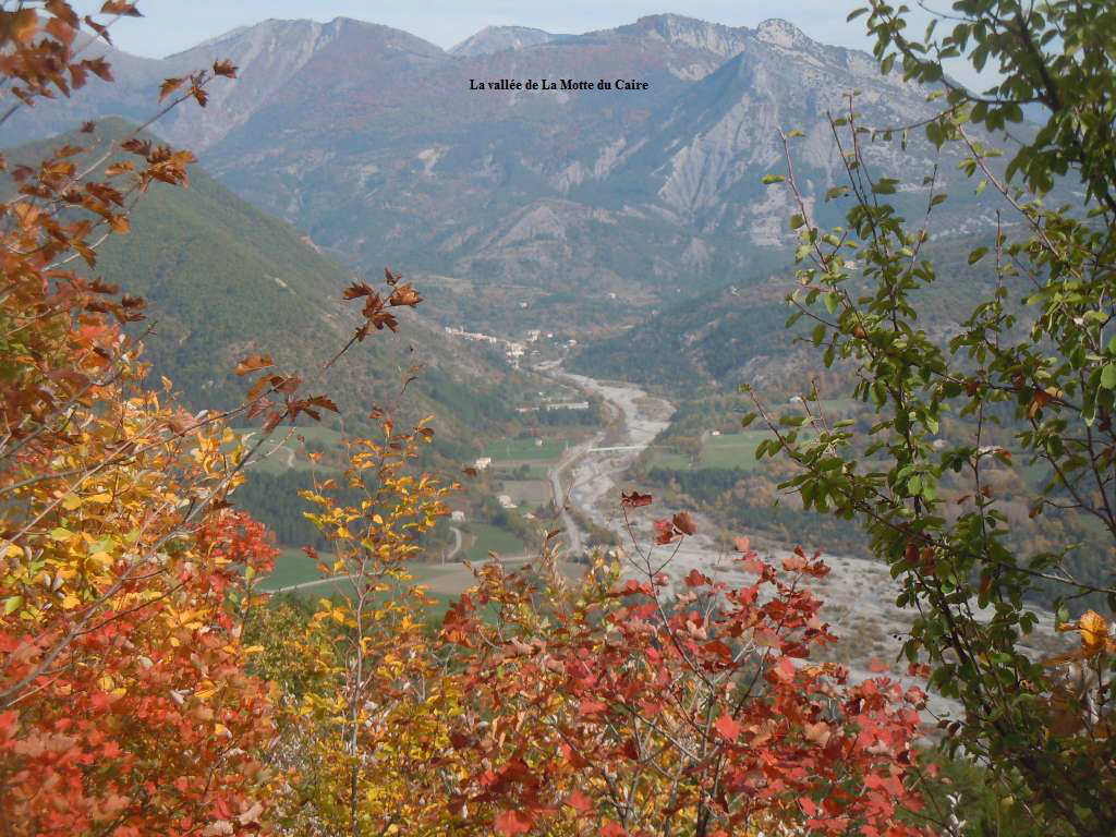 La valle de La Motte du Caire